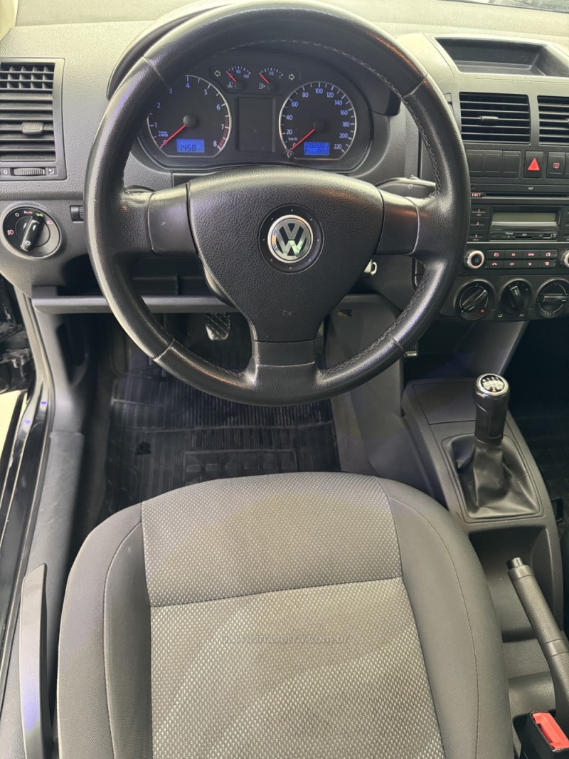 POLO 1.6 MI 8V E-FLEX 4P MANUAL - 2011 - CAXIAS DO SUL