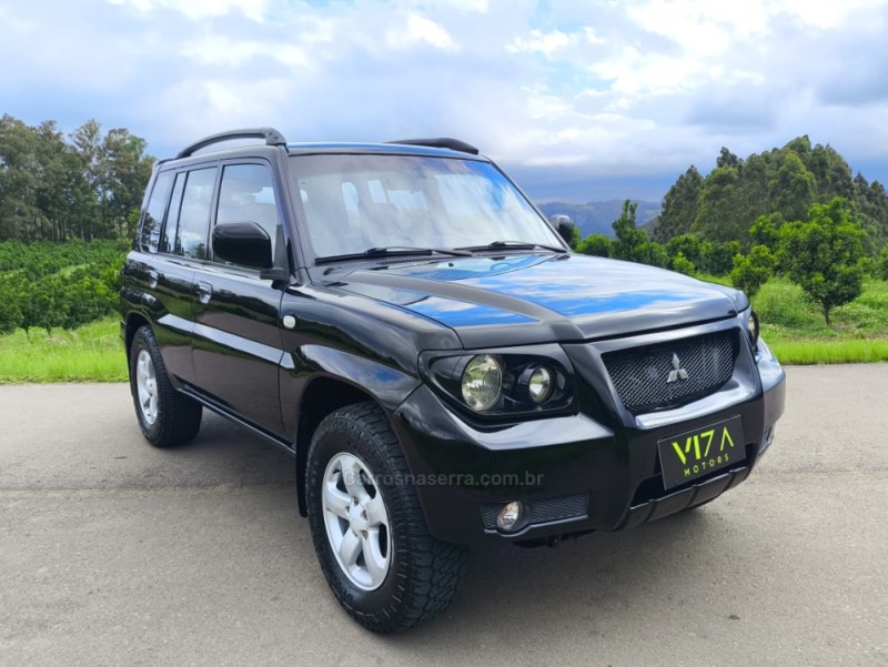 PAJERO TR4 2.0 4X4 16V 133CV FLEX 4P MANUAL - 2008 - CAXIAS DO SUL