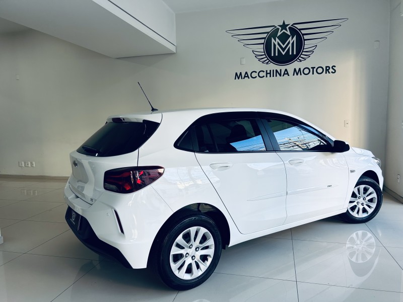 ONIX 1.0 LT 12V FLEX 4P MANUAL - 2020 - CAXIAS DO SUL