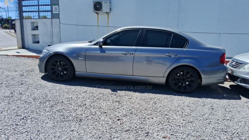 320I  - 2010 - CAXIAS DO SUL