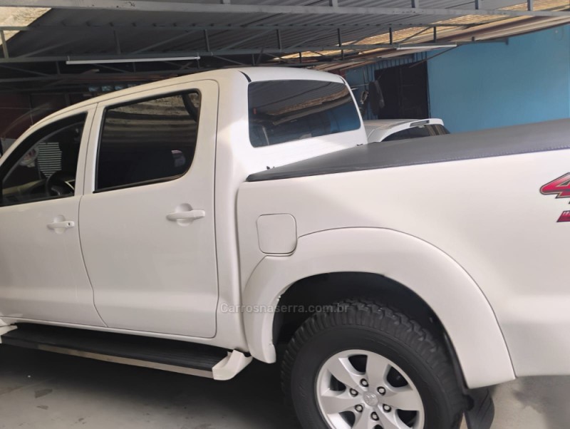HILUX 3.0 8V SRV 4X4 CD TURBO DIESEL 4P MANUAL - 2015 - CAXIAS DO SUL