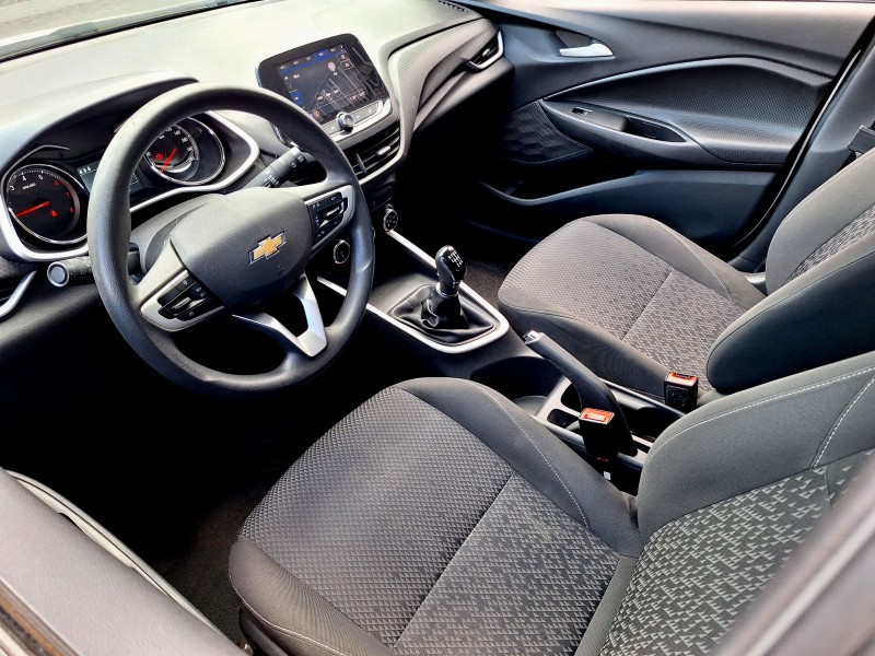 ONIX 1.0 LT PLUS 12V TURBO 4P FLEX MANUAL - 2020 - CAXIAS DO SUL