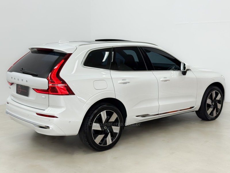 XC60 2.0 T8 ULTIMATE AWD HIBRIDO 4P AUTOMÁTICO - 2024 - CAXIAS DO SUL