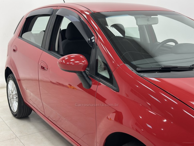 PUNTO 1.6 ESSENCE 16V FLEX 4P MANUAL - 2015 - SANTA CRUZ DO SUL