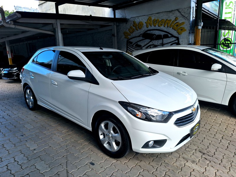 ONIX 1.4 MPFI LT 8V FLEX 4P MANUAL - 2019 - CAXIAS DO SUL
