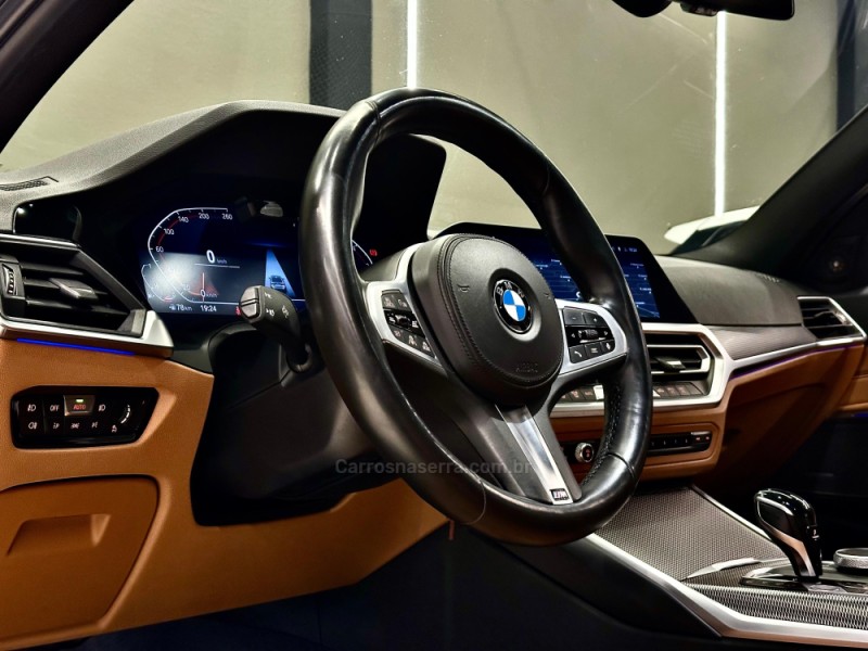 330I 2.0 M SPORT 16V GASOLINA 4P AUTOMÁTICO - 2020 - CAXIAS DO SUL