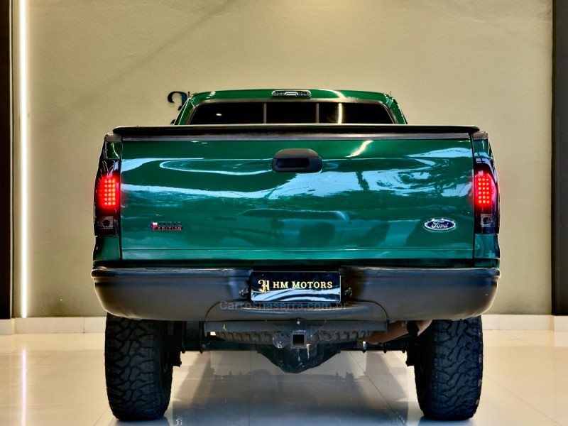 F-250 3.9 XLT MAX POWER 4X4 CS DIESEL 2P MANUAL - 2007 - CAXIAS DO SUL