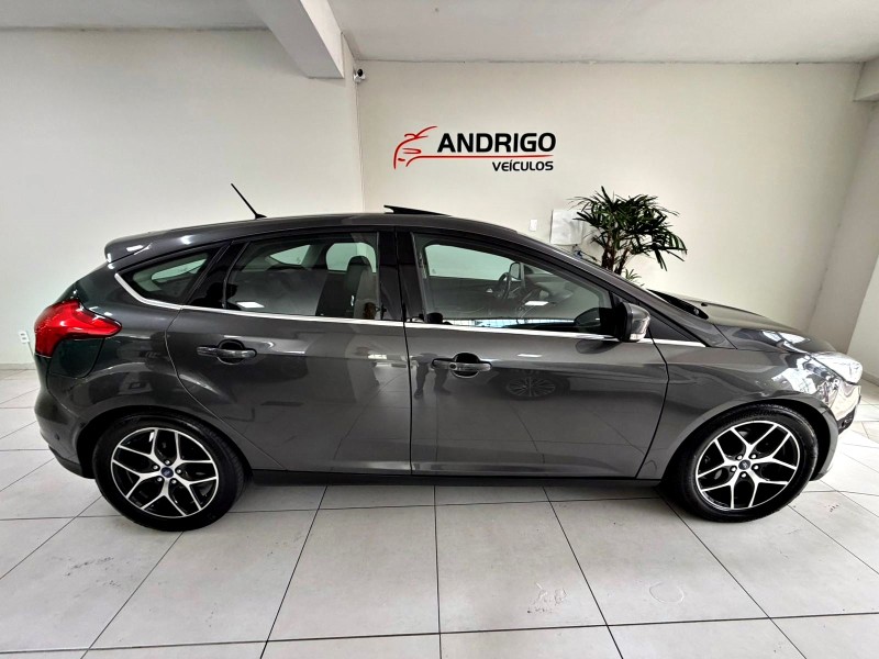 FOCUS 2.0 TITANIUM PLUS HATCH 16V FLEX 4P AUTO - 2016 - CAXIAS DO SUL