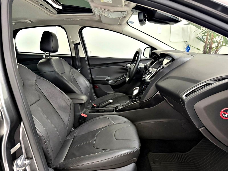 FOCUS 2.0 TITANIUM PLUS HATCH 16V FLEX 4P AUTO - 2016 - CAXIAS DO SUL
