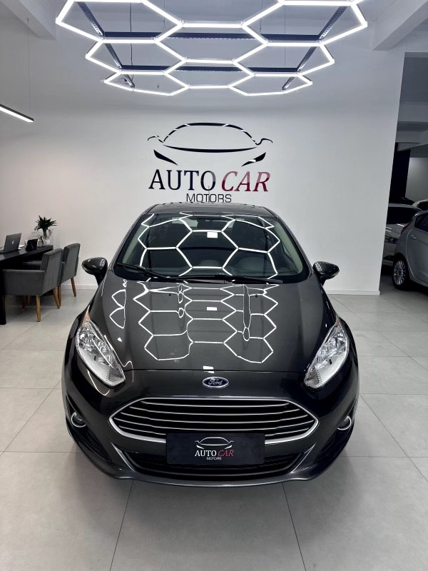 FIESTA 1.6 SE SEDAN 16V FLEX 4P AUTOMÁTICO - 2015 - CAXIAS DO SUL