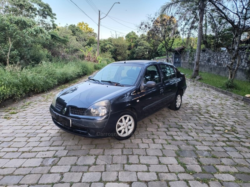 clio 1.0 authentique sedan 16v gasolina 4p manual 2005 caxias do sul