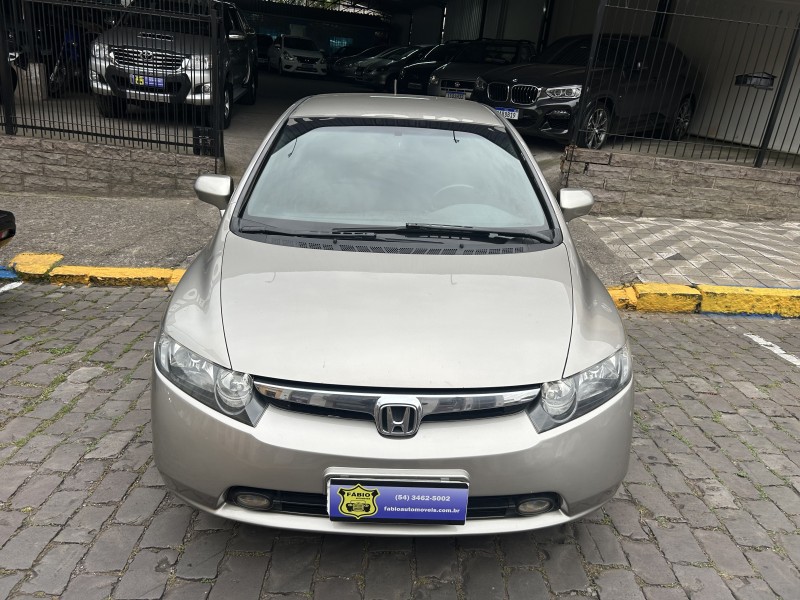 CIVIC 1.8 LXS 16V FLEX 4P MANUAL - 2008 - GARIBALDI