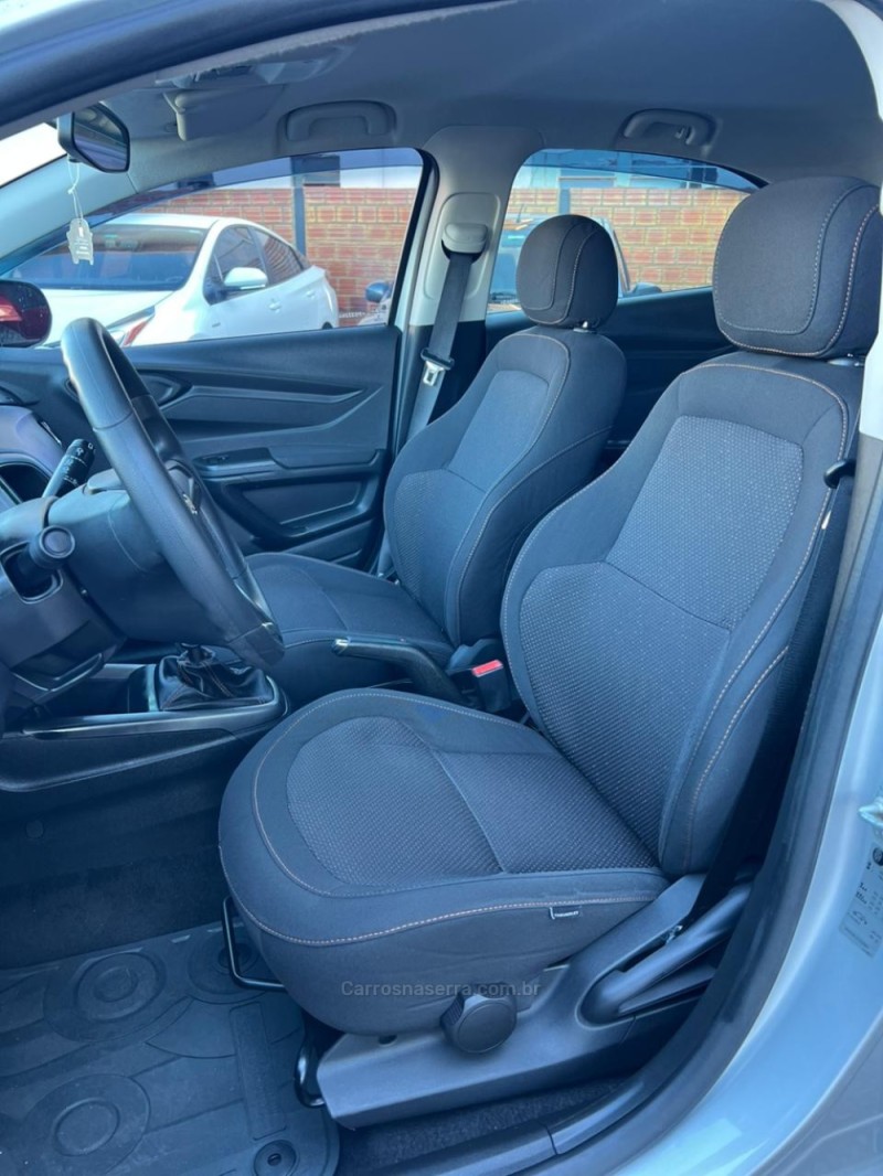 ONIX 1.0 LT 12V FLEX 4P MANUAL - 2015 - LAJEADO