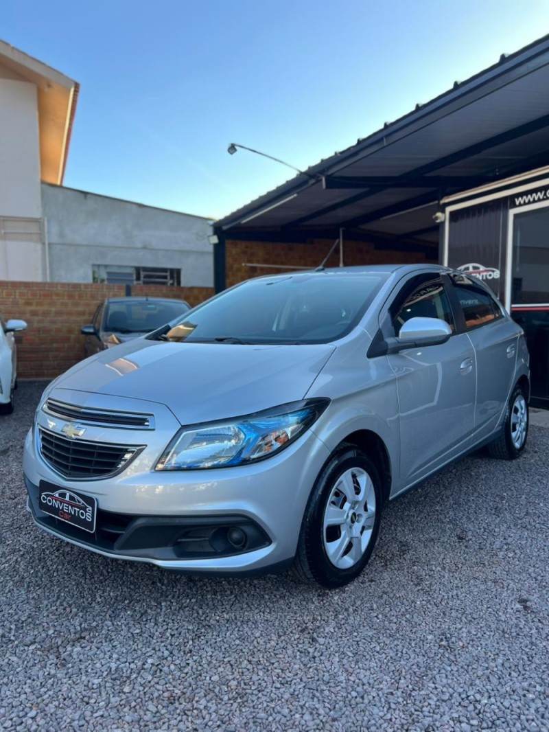 ONIX 1.0 LT 12V FLEX 4P MANUAL - 2015 - LAJEADO