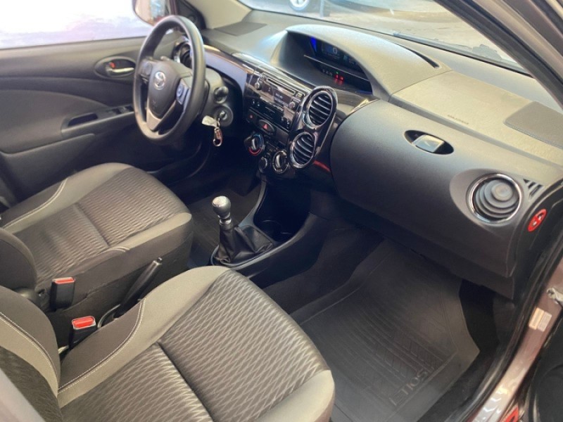 ETIOS 1.5 X PLUS SEDAN 16V FLEX 4P MANUAL - 2019 - CAXIAS DO SUL