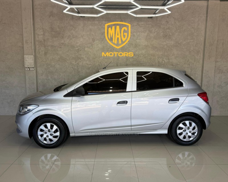 ONIX 1.0 LT 12V FLEX 4P MANUAL - 2015 - CAXIAS DO SUL