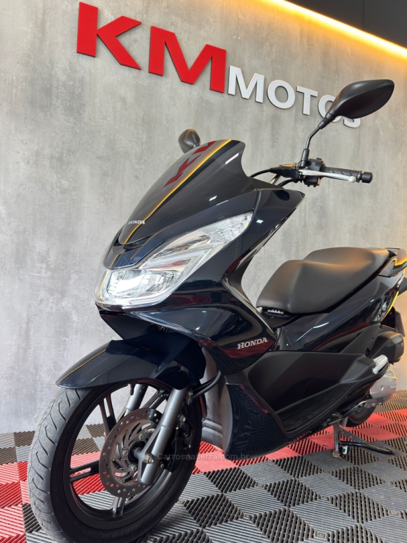 PCX 150 - 2018 - PORTãO