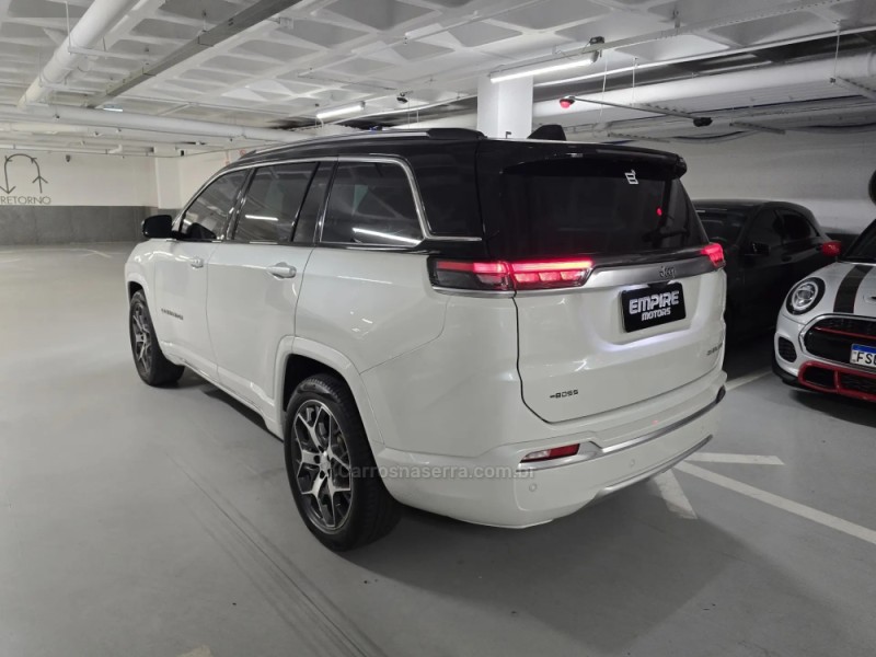 COMMANDER 1.3 OVERLAND T270 16V 4X2 TURBO FLEX 4P AUTOMÁTICO - 2023 - PORTO ALEGRE