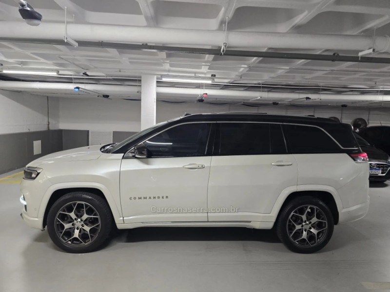 COMMANDER 1.3 OVERLAND T270 16V 4X2 TURBO FLEX 4P AUTOMÁTICO - 2023 - PORTO ALEGRE