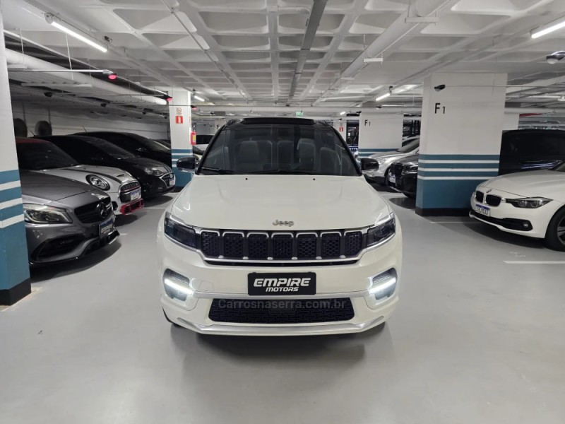 COMMANDER 1.3 OVERLAND T270 16V 4X2 TURBO FLEX 4P AUTOMÁTICO - 2023 - PORTO ALEGRE