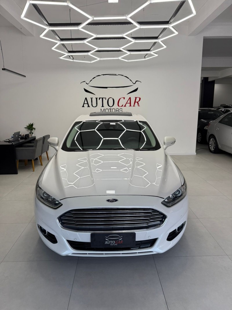 FUSION 2.0 TITANIUM PLUS AWD 16V GASOLINA 4P AUTOMÁTICO - 2016 - CAXIAS DO SUL