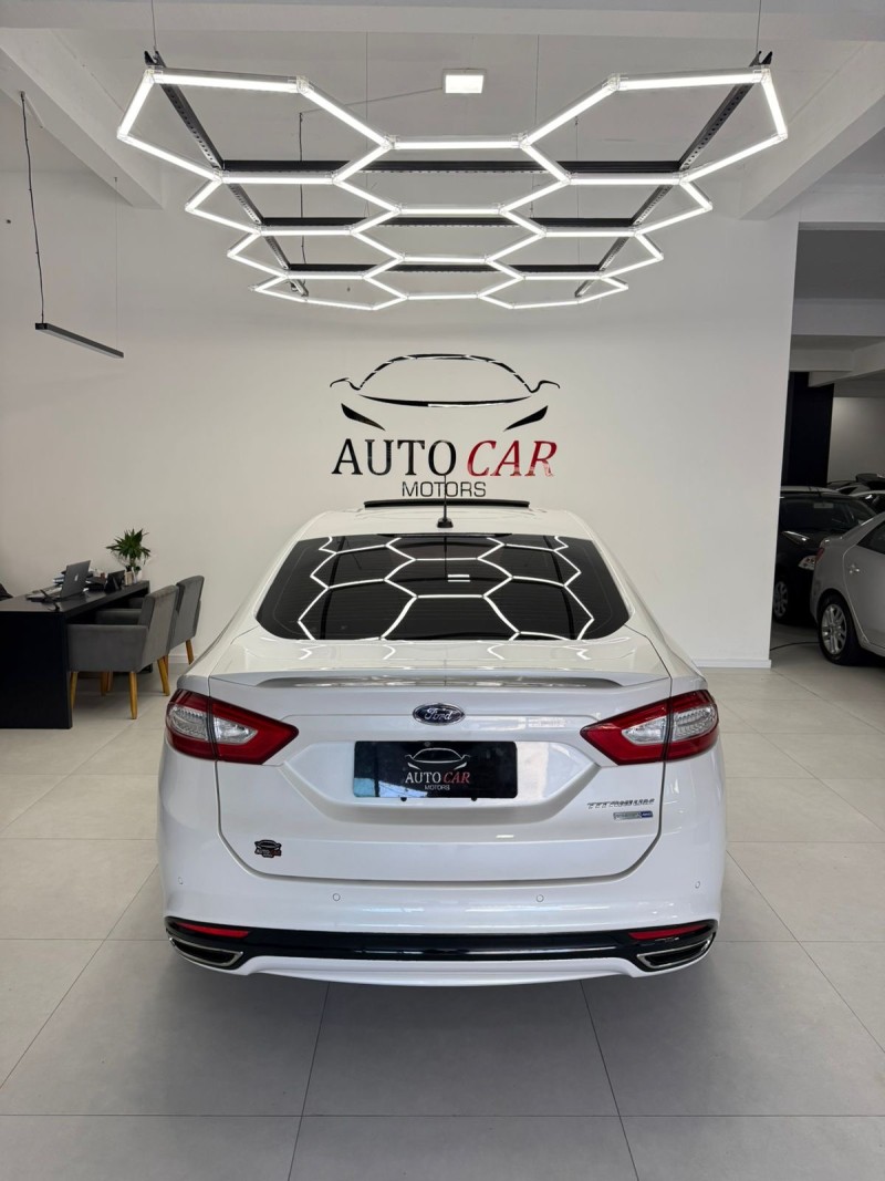 FUSION 2.0 TITANIUM PLUS AWD 16V GASOLINA 4P AUTOMÁTICO - 2016 - CAXIAS DO SUL