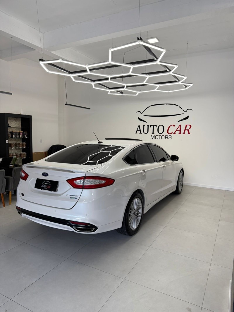 FUSION 2.0 TITANIUM PLUS AWD 16V GASOLINA 4P AUTOMÁTICO - 2016 - CAXIAS DO SUL