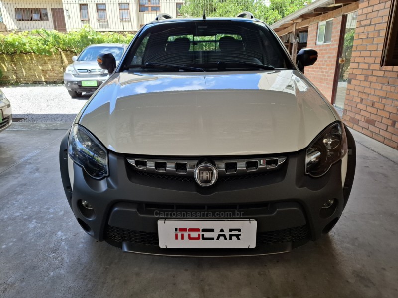 STRADA 1.8 MPI ADVENTURE CD 16V FLEX 3P MANUAL - 2018 - GARIBALDI