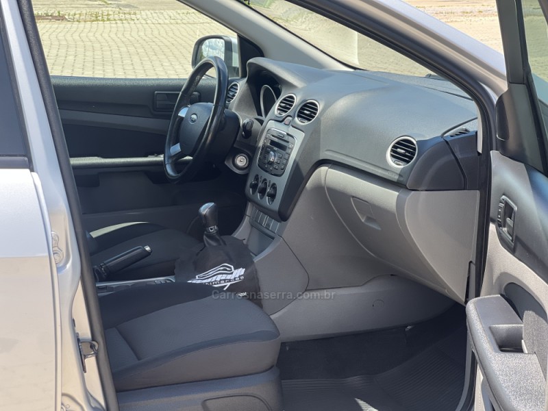 FOCUS 1.6 SE 16V FLEX 4P MANUAL - 2013 - ANTôNIO PRADO