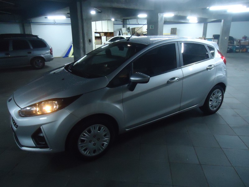 fiesta 1.6 se hatch 16v flex 4p manual 2019 caxias do sul