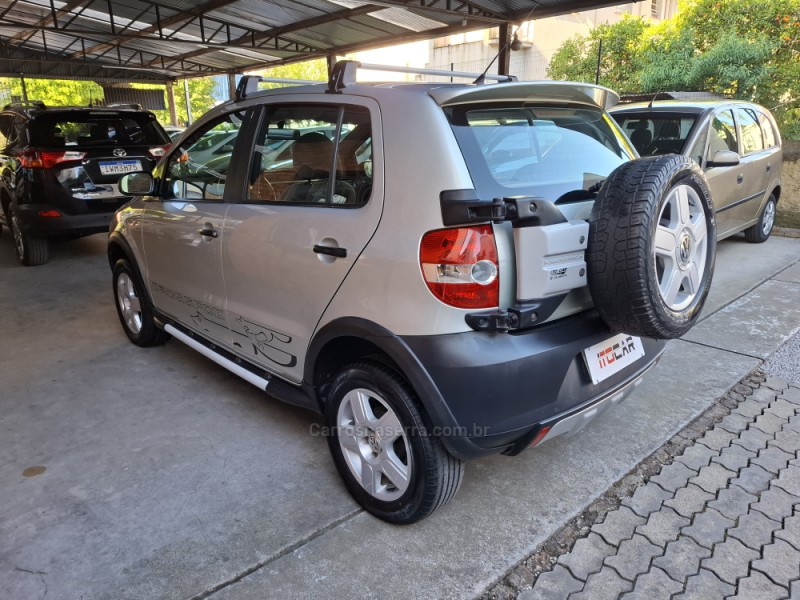 CROSSFOX 1.6 MI FLEX 8V 4P MANUAL - 2008 - GARIBALDI