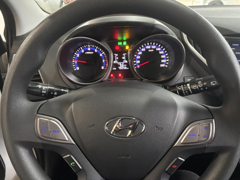 HB20 1.0 COMFORT PLUS 12V FLEX 4P MANUAL - 2014 - FARROUPILHA