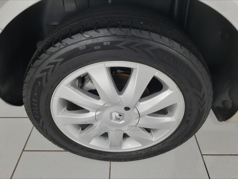 MÉGANE 1.6 DYNAMIQUE GRAND TOUR 16V FLEX 4P MANUAL - 2011 - GARIBALDI