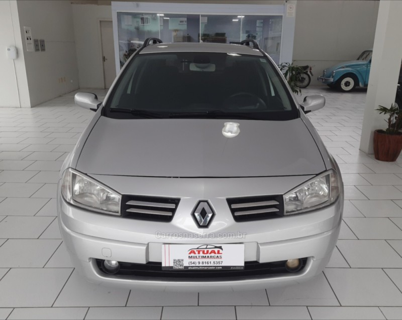 MÉGANE 1.6 DYNAMIQUE GRAND TOUR 16V FLEX 4P MANUAL - 2011 - GARIBALDI