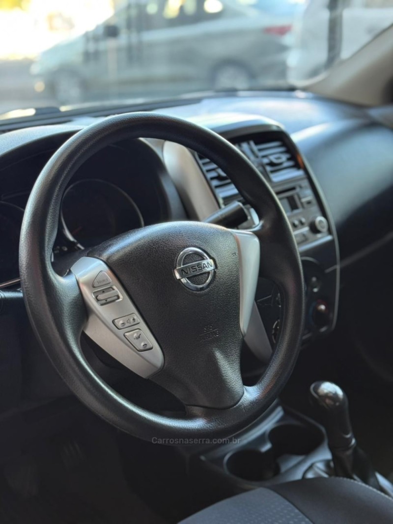 VERSA 1.6 16V FLEX SL 4P MANUAL - 2016 - SANTA CRUZ DO SUL