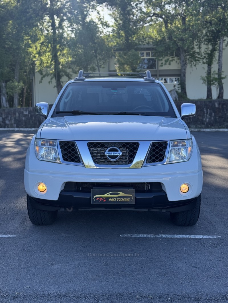 FRONTIER 2.5 LE 4X4 CD TURBO ELETRONIC DIESEL 4P MANUAL - 2012 - CAXIAS DO SUL