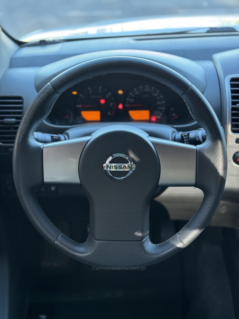 FRONTIER 2.5 LE 4X4 CD TURBO ELETRONIC DIESEL 4P MANUAL - 2012 - CAXIAS DO SUL