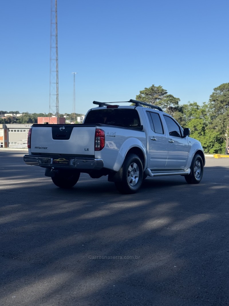 FRONTIER 2.5 LE 4X4 CD TURBO ELETRONIC DIESEL 4P MANUAL - 2012 - CAXIAS DO SUL