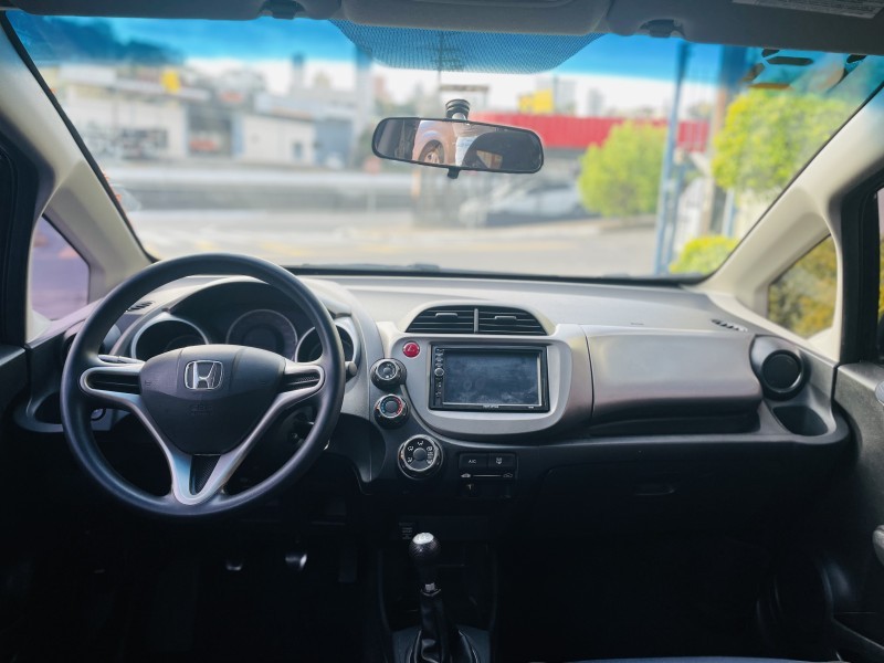 FIT 1.4 LX 8V FLEX 4P MANUAL - 2013 - CAXIAS DO SUL