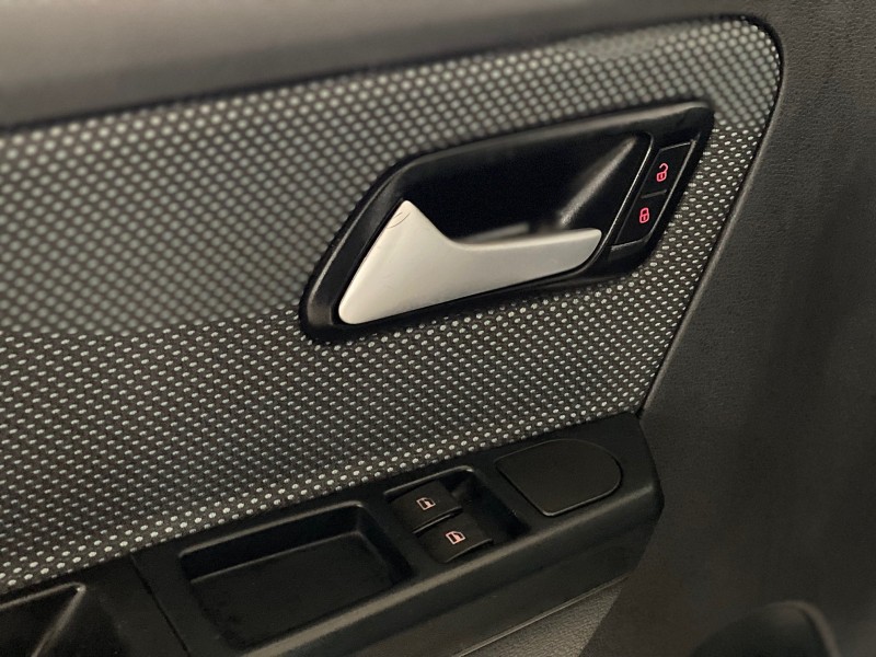 FOX 1.0 MI 8V FLEX 2P MANUAL - 2012 - CAXIAS DO SUL