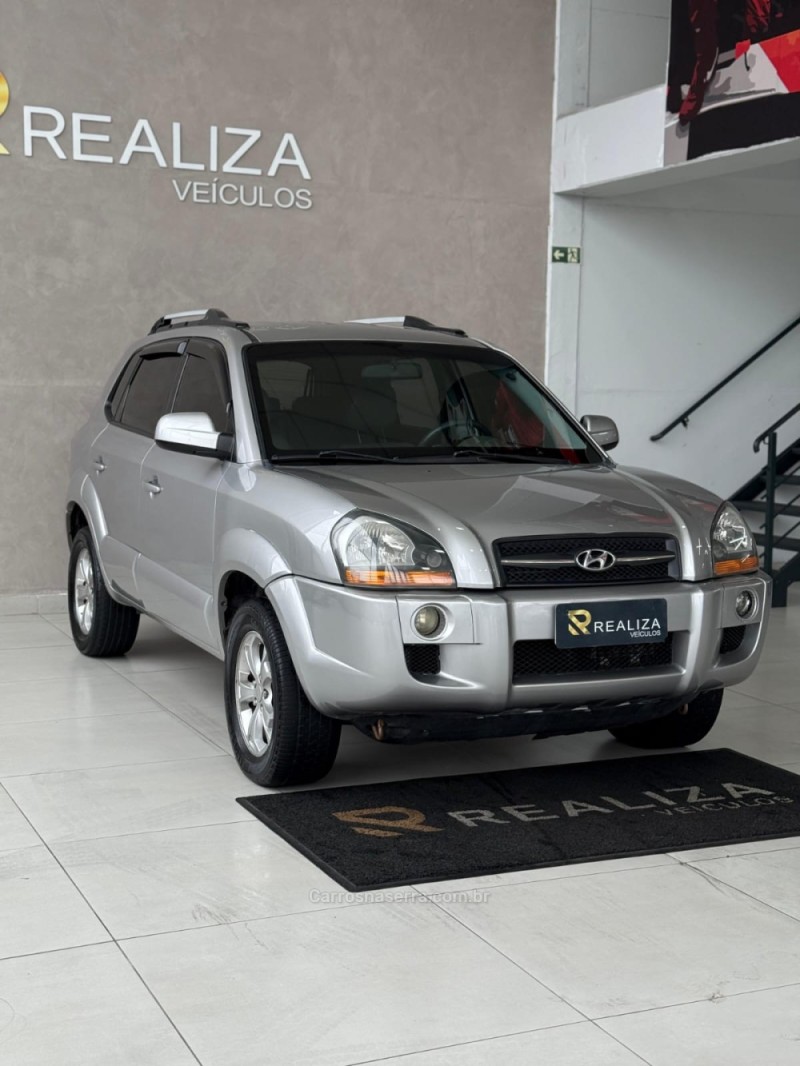 TUCSON 2.0 MPFI GLS 16V 143CV 2WD GASOLINA 4P AUTOMÁTICO - 2010 - SANTA CRUZ DO SUL