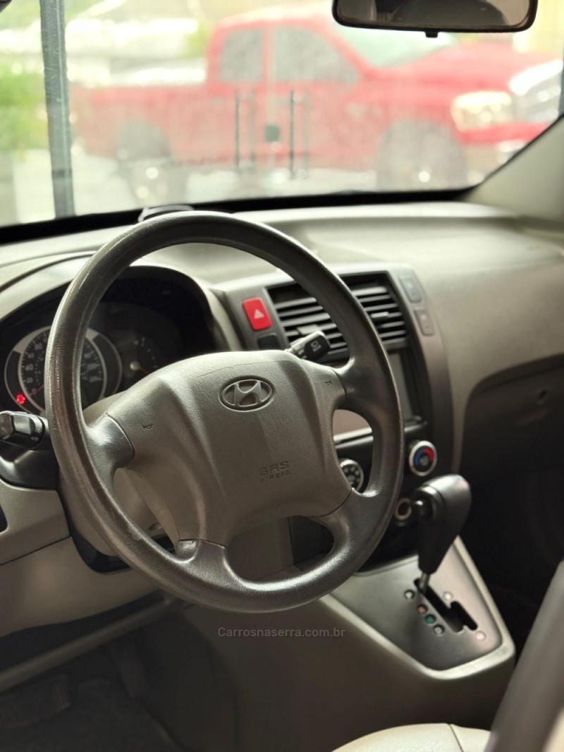 TUCSON 2.0 MPFI GLS 16V 143CV 2WD GASOLINA 4P AUTOMÁTICO - 2010 - SANTA CRUZ DO SUL
