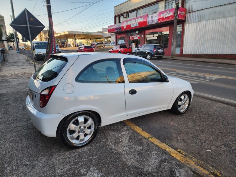 CELTA 1.0 MPFI LIFE 8V FLEX 2P MANUAL - 2007 - VACARIA