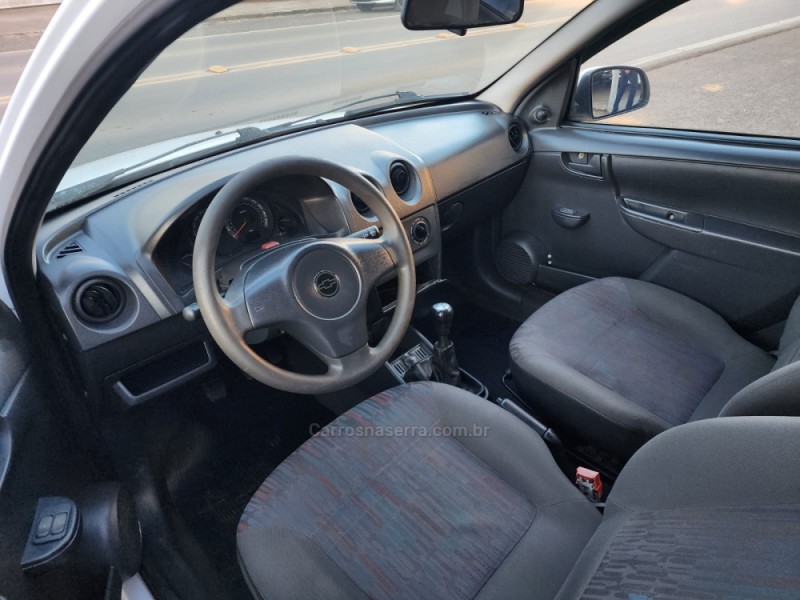 CELTA 1.0 MPFI LIFE 8V FLEX 2P MANUAL - 2007 - VACARIA