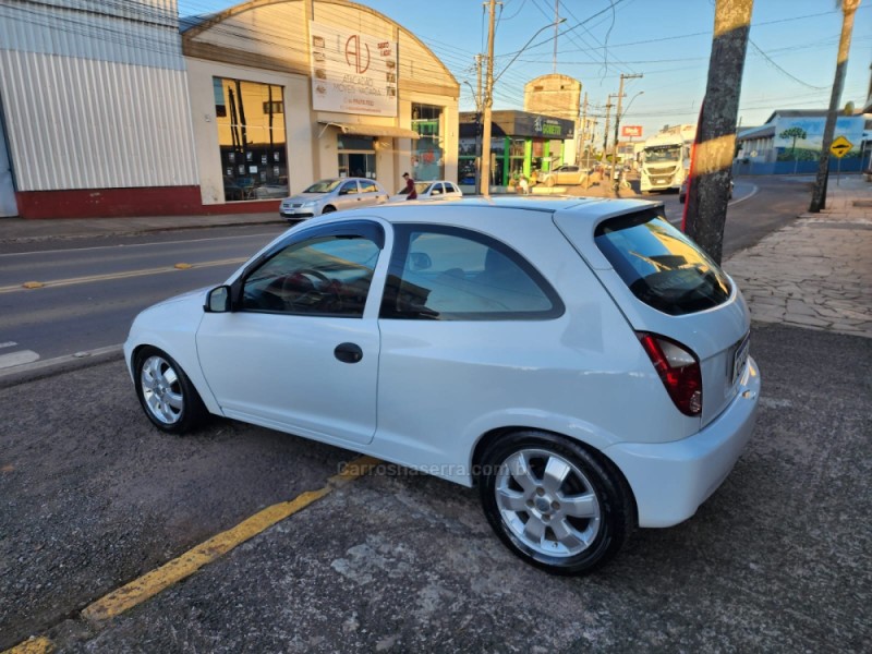 CELTA 1.0 MPFI LIFE 8V FLEX 2P MANUAL - 2007 - VACARIA