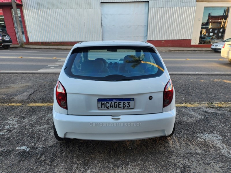 CELTA 1.0 MPFI LIFE 8V FLEX 2P MANUAL - 2007 - VACARIA