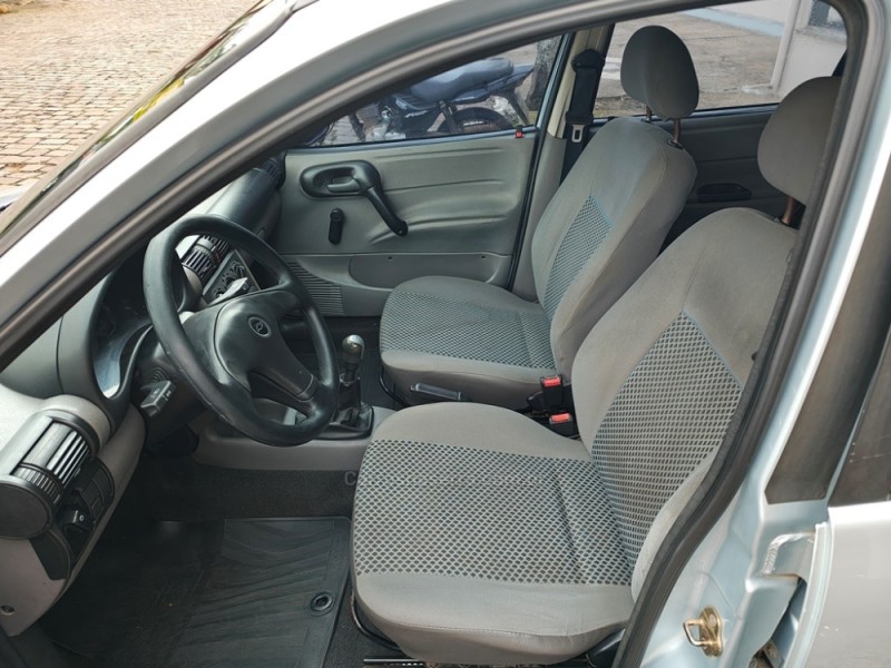 CLASSIC 1.0 MPFI LIFE 8V FLEX 4P MANUAL - 2010 - GUAPORé