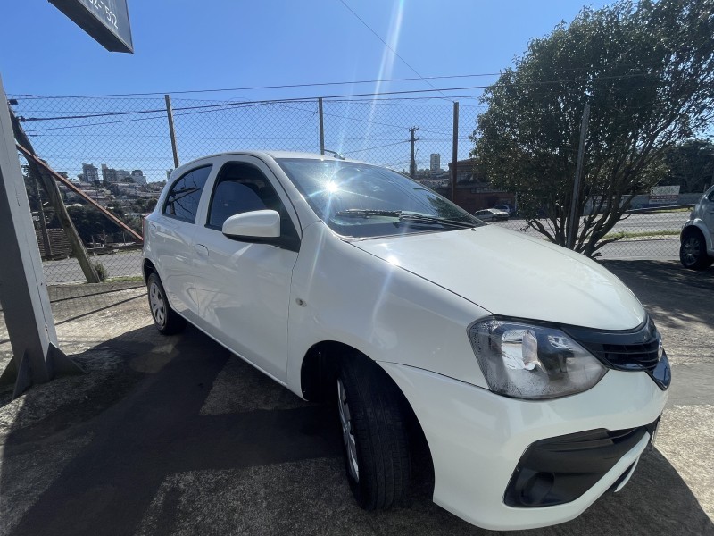 ETIOS 1.3 X 16V FLEX 4P MANUAL - 2019 - CAXIAS DO SUL