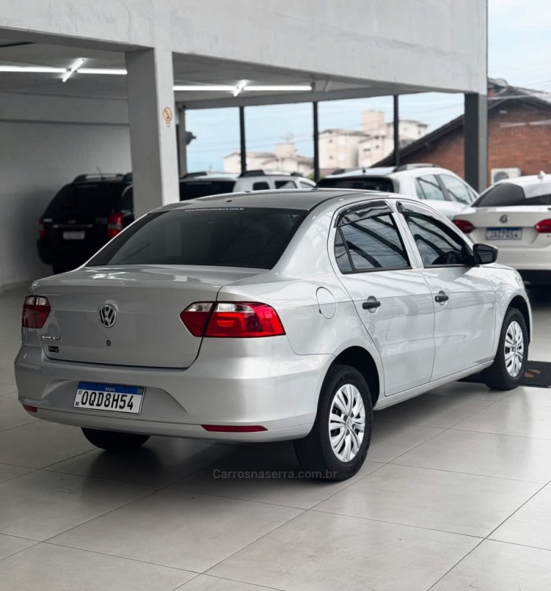 VOYAGE 1.0 MI 8V FLEX 4P MANUAL - 2014 - SANTA CRUZ DO SUL