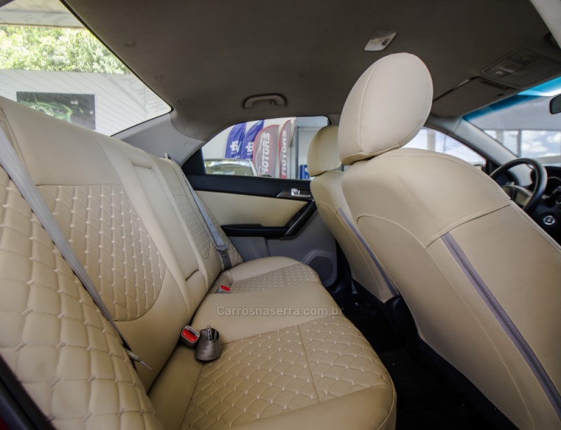 CERATO 1.6 E.213 SEDAN 16V GASOLINA 4P MANUAL - 2010 - NOVO HAMBURGO